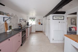 Kitchen- click for photo gallery